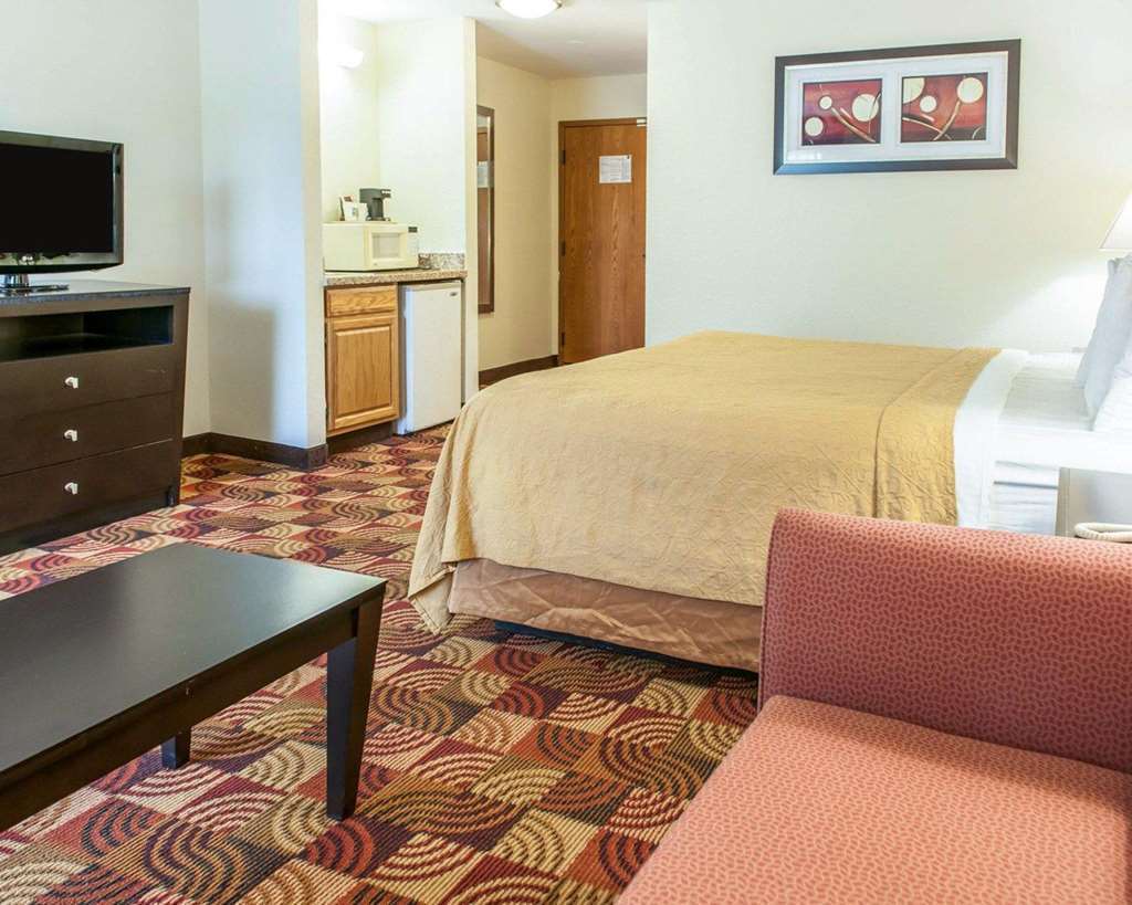 Quality Inn Bloomington Near University Habitación foto