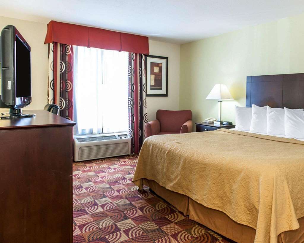 Quality Inn Bloomington Near University Habitación foto